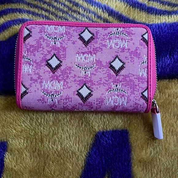 Mcm wallet card holder - Picture 1 of 3